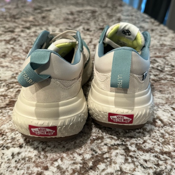 Vans UltraRange Sneakers - Picture 9 of 16